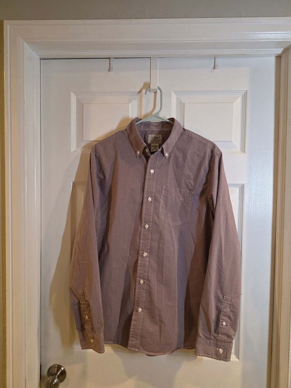 L.L. Bean Men's Long Sleeve Button-Up Shirt, Burgundy and White Check, Size M